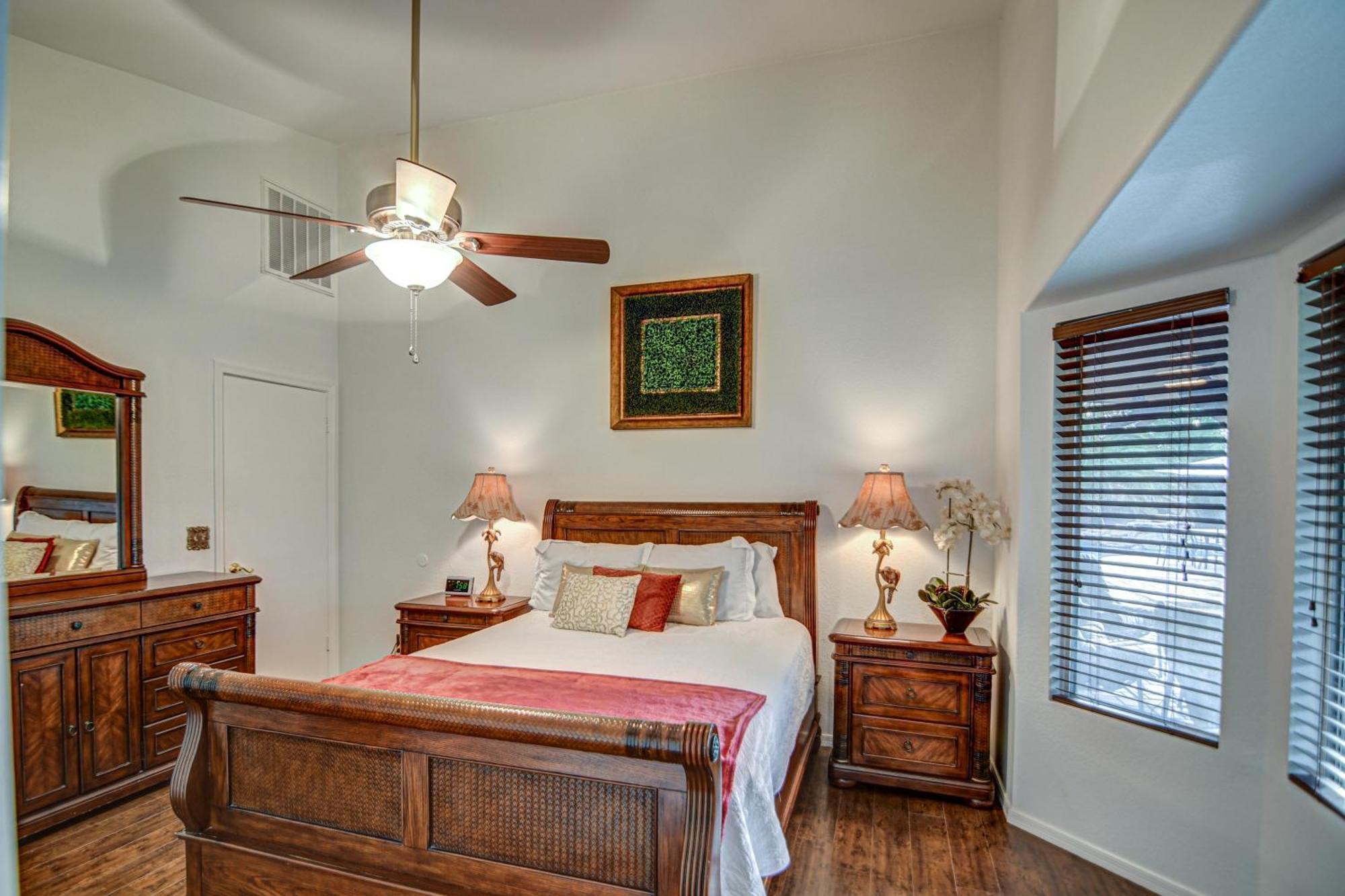 Route 66 Oasis In Downtown Gilbert With Heated Pool & Mini Golf Villa Екстериор снимка