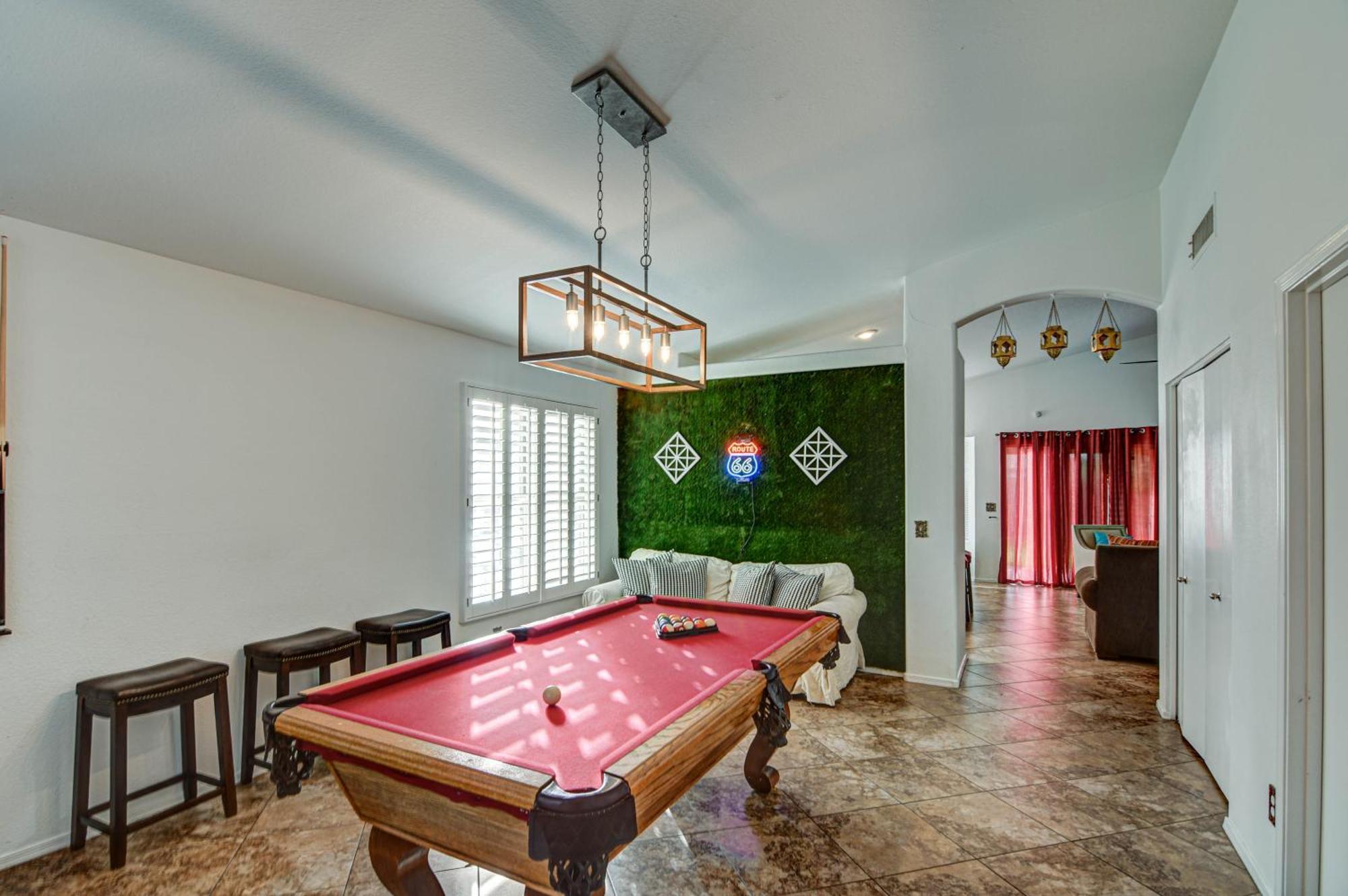 Route 66 Oasis In Downtown Gilbert With Heated Pool & Mini Golf Villa Екстериор снимка
