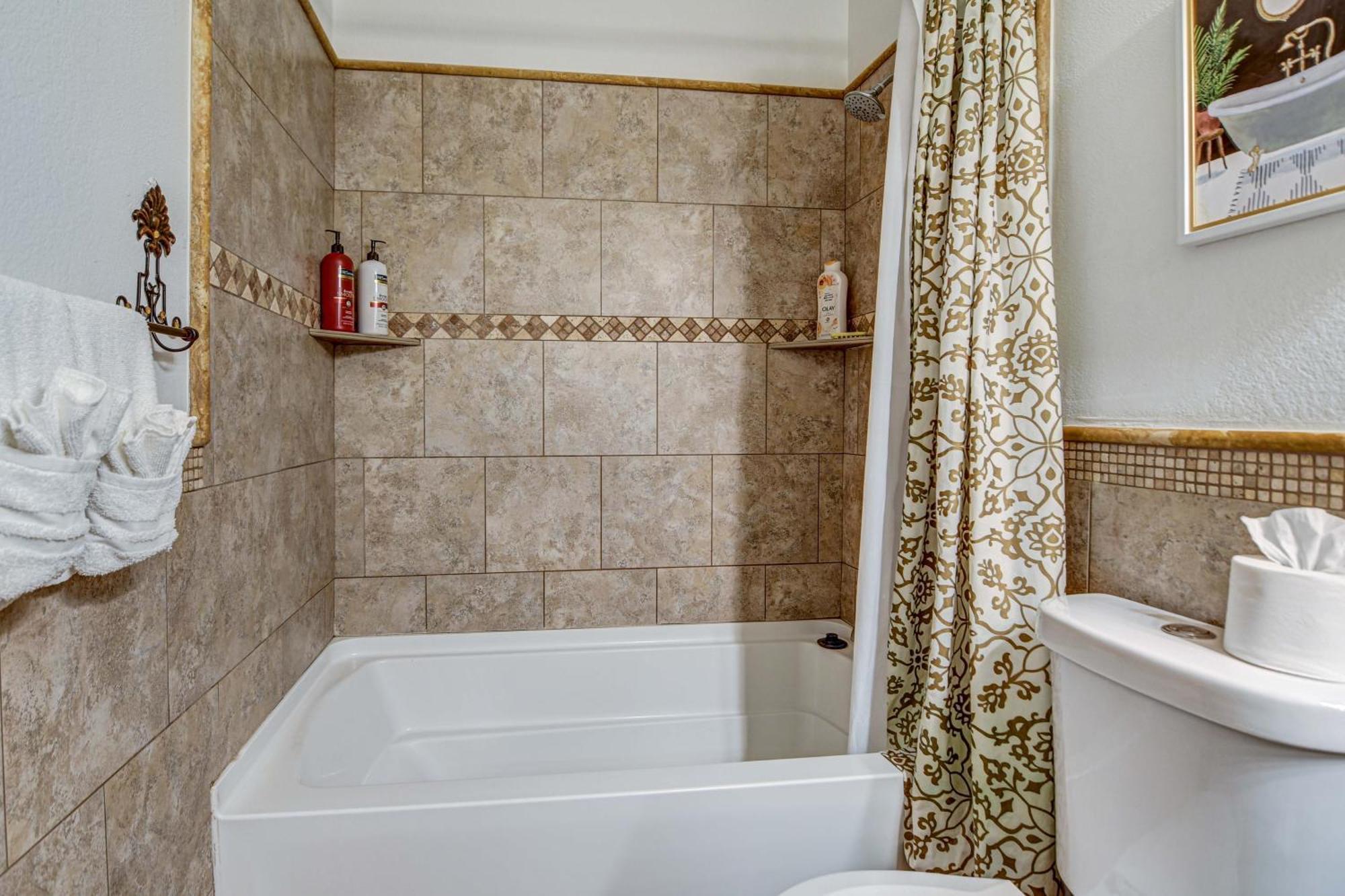 Route 66 Oasis In Downtown Gilbert With Heated Pool & Mini Golf Villa Екстериор снимка